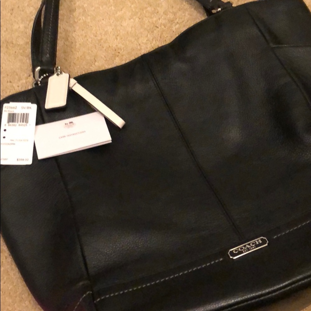 BRAND NEW COACH BAG